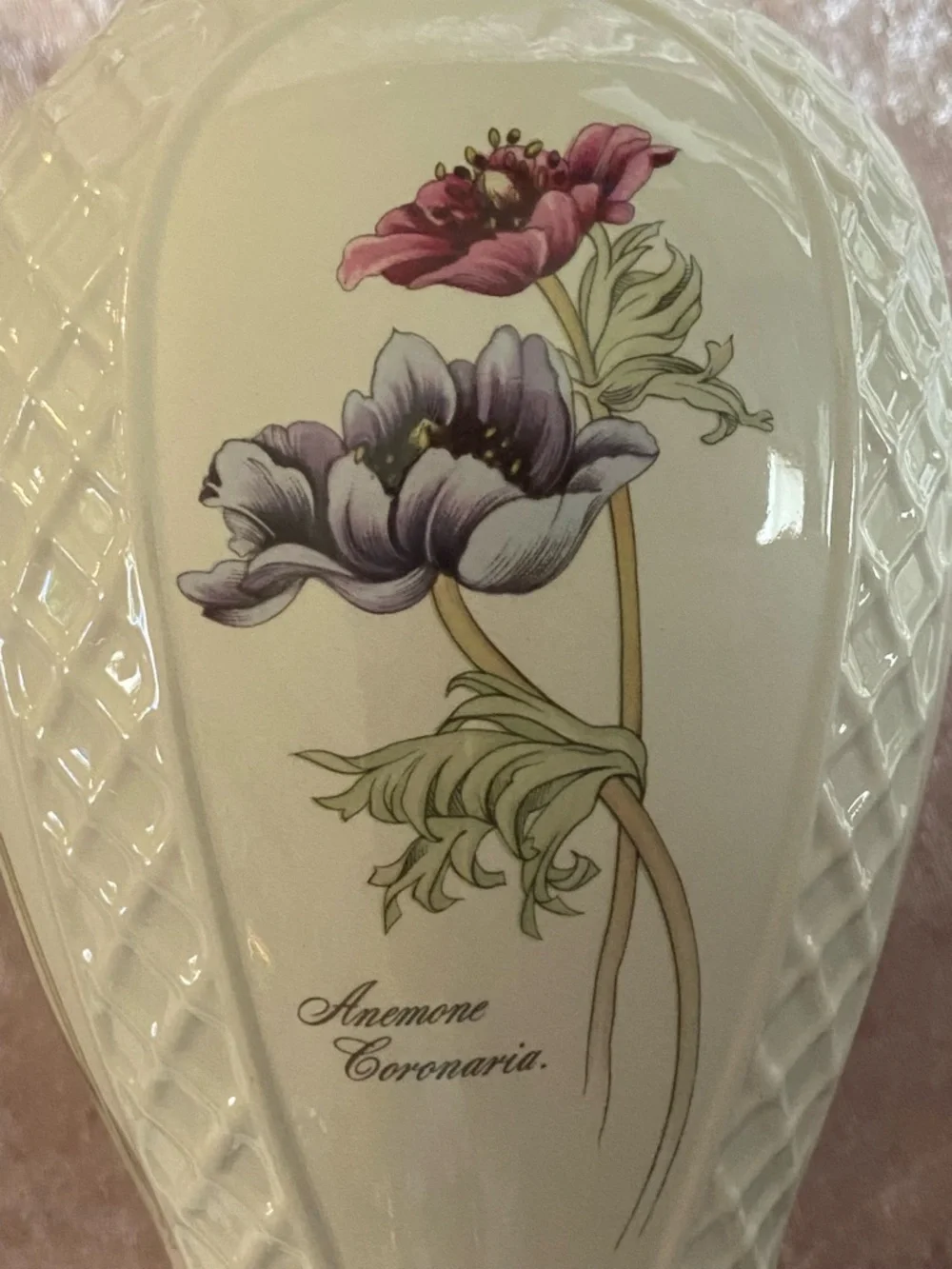 ROYAL WINTON Vintage Rare Elegant Porcelain Vase- 4 Sided w/Flowers🪻 & ♦️Lattice